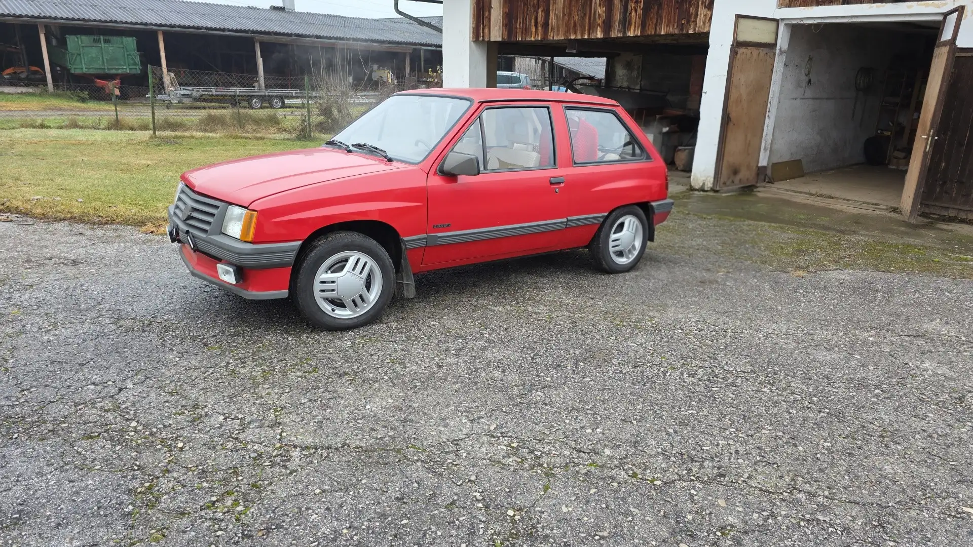 Opel Corsa Luxus 1,2 S - 2
