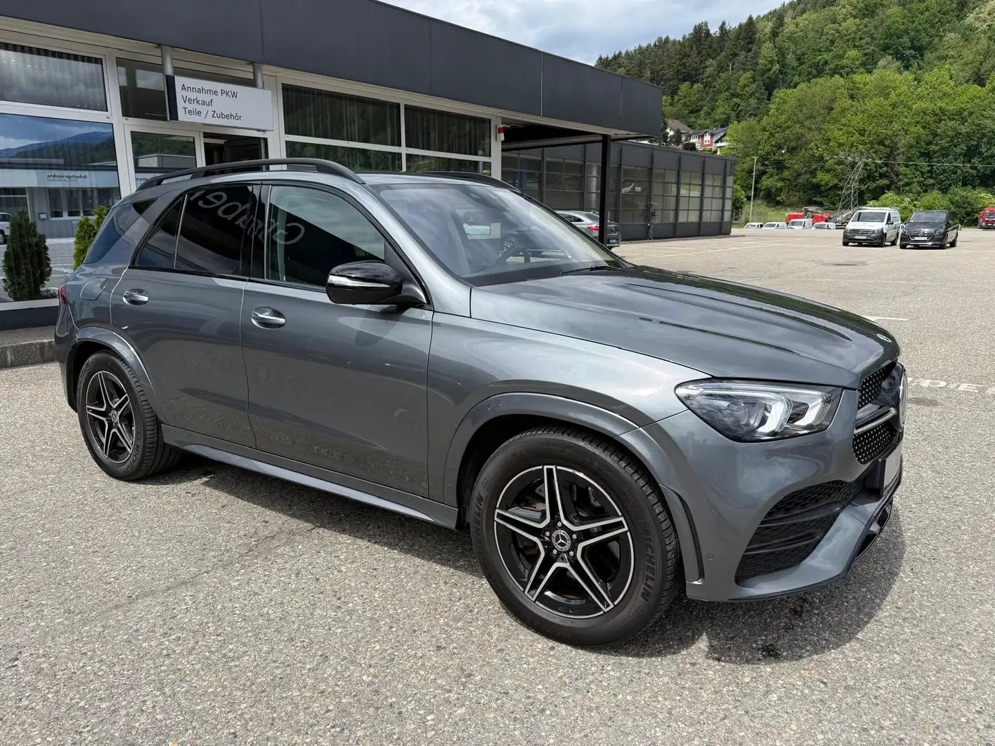 Mercedes-Benz GLE 350 GLE 350 de 4Matic AMG , AHK, Luftfed..... 167.117) Grau - 2