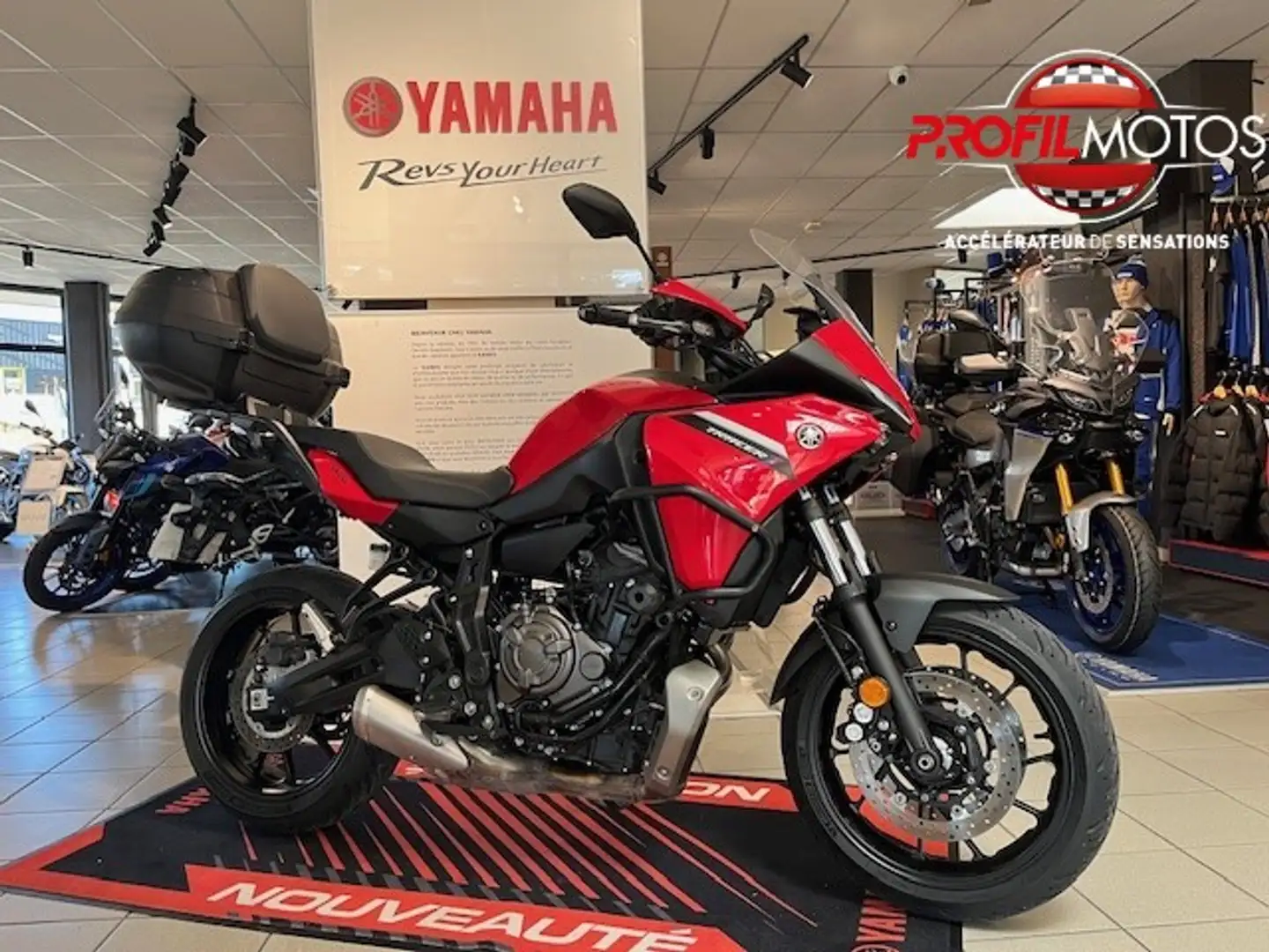 Yamaha Tracer 7 Rouge - 1