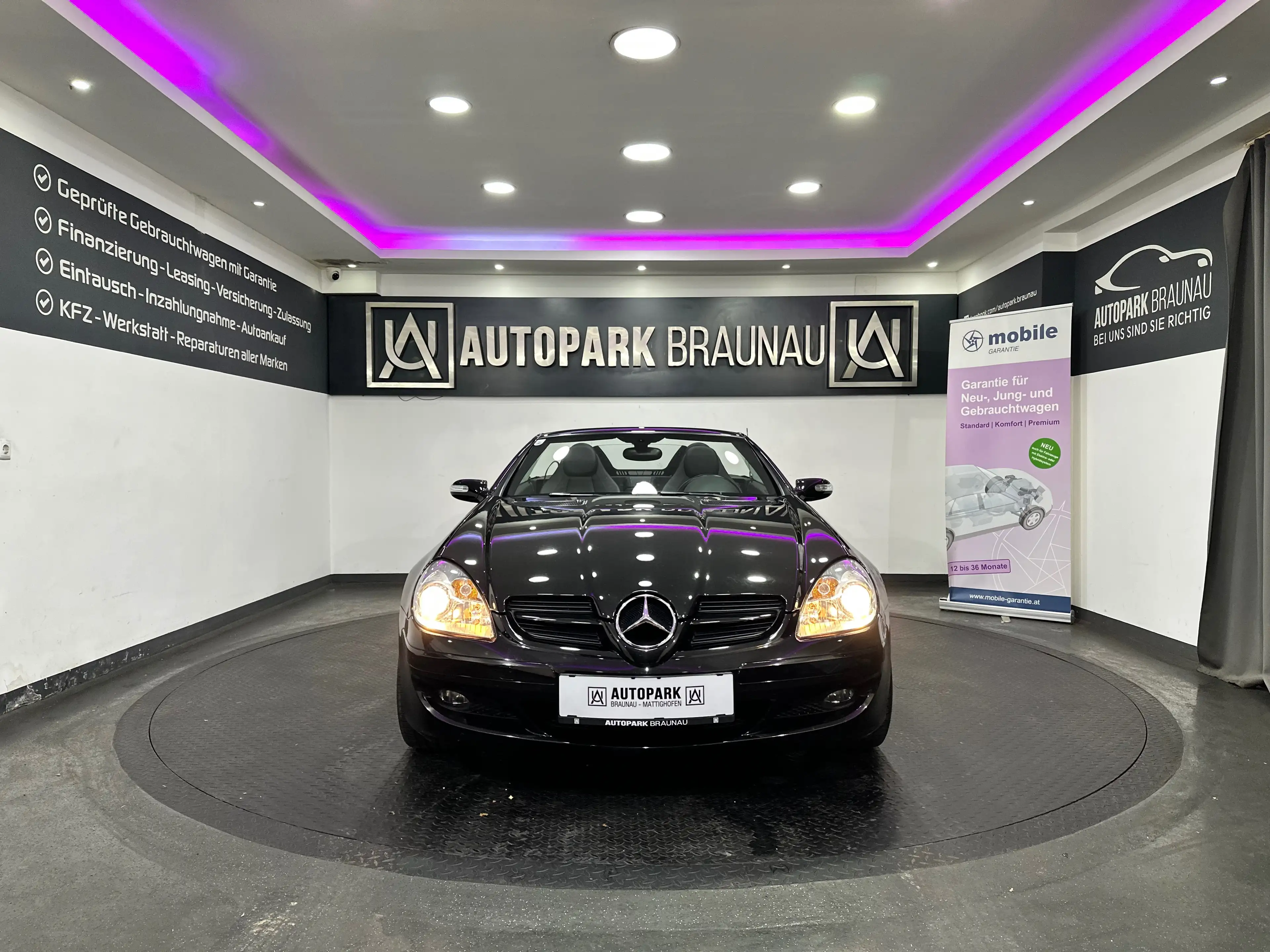 Mercedes-Benz SLK 200 Roadster Kompressor *47.000KM*LEDER* — photo 9