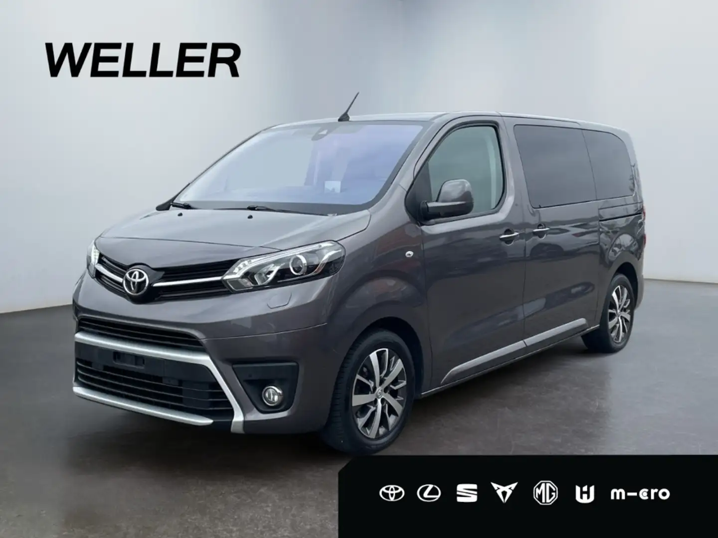 Toyota Proace 2,0-l-D-4D L1 Verso Lounge *Standhz*Pano* Grau - 1
