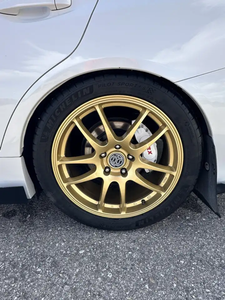 Subaru WRX снимка Subaru WRX
