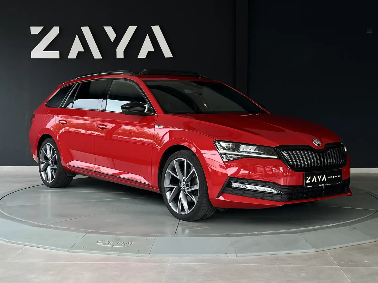 Skoda Superb 1.4 TSI Hybrid Sportline*PANO*STAND-HZG* Czerwony - 1