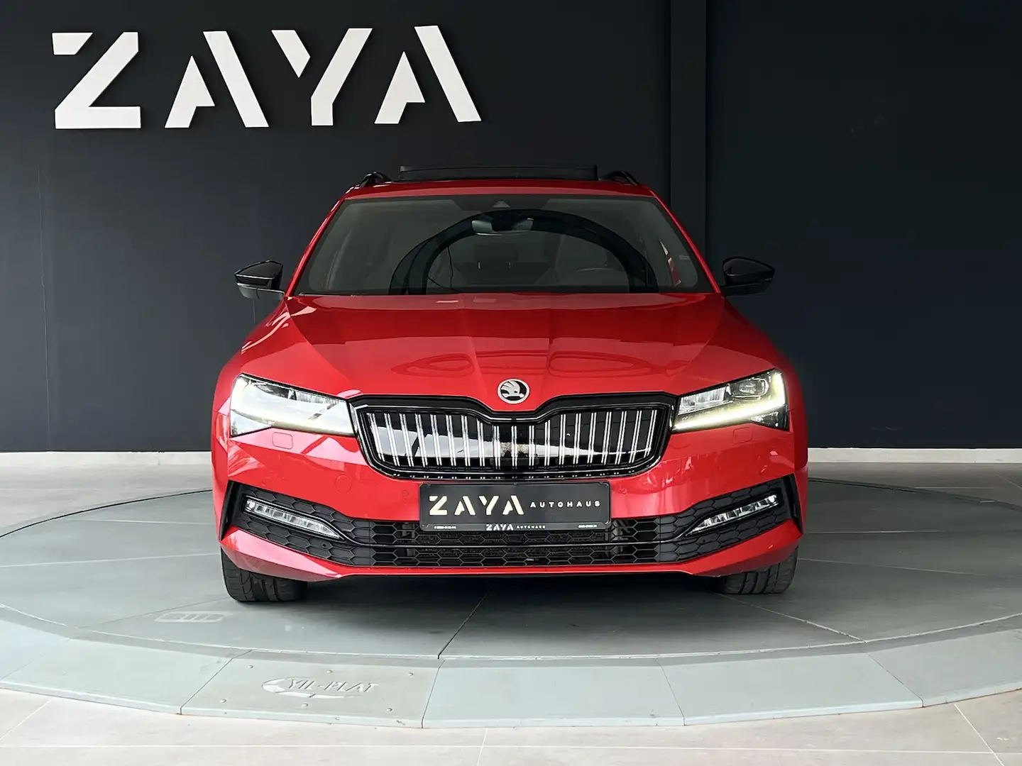Skoda Superb 1.4 TSI Hybrid Sportline*PANO*STAND-HZG* Czerwony - 2
