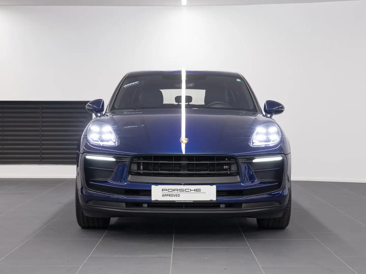 Porsche Macan Blau - 2