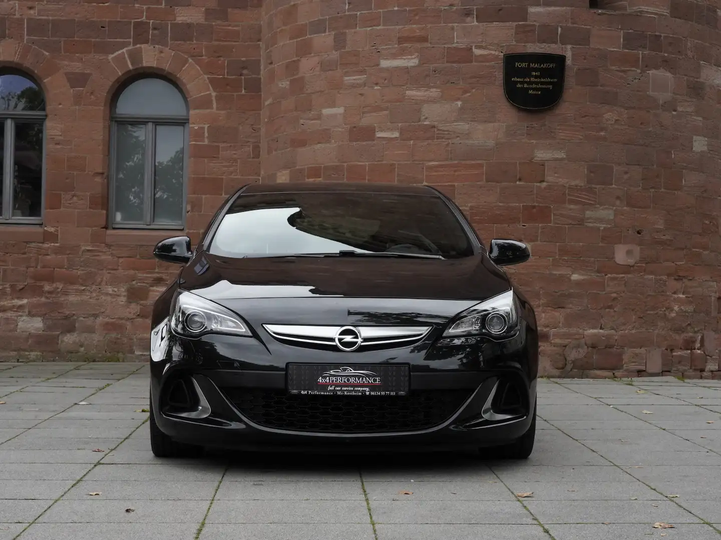 Opel Astra J GTC OPC **97 TKM** Schwarz - 2