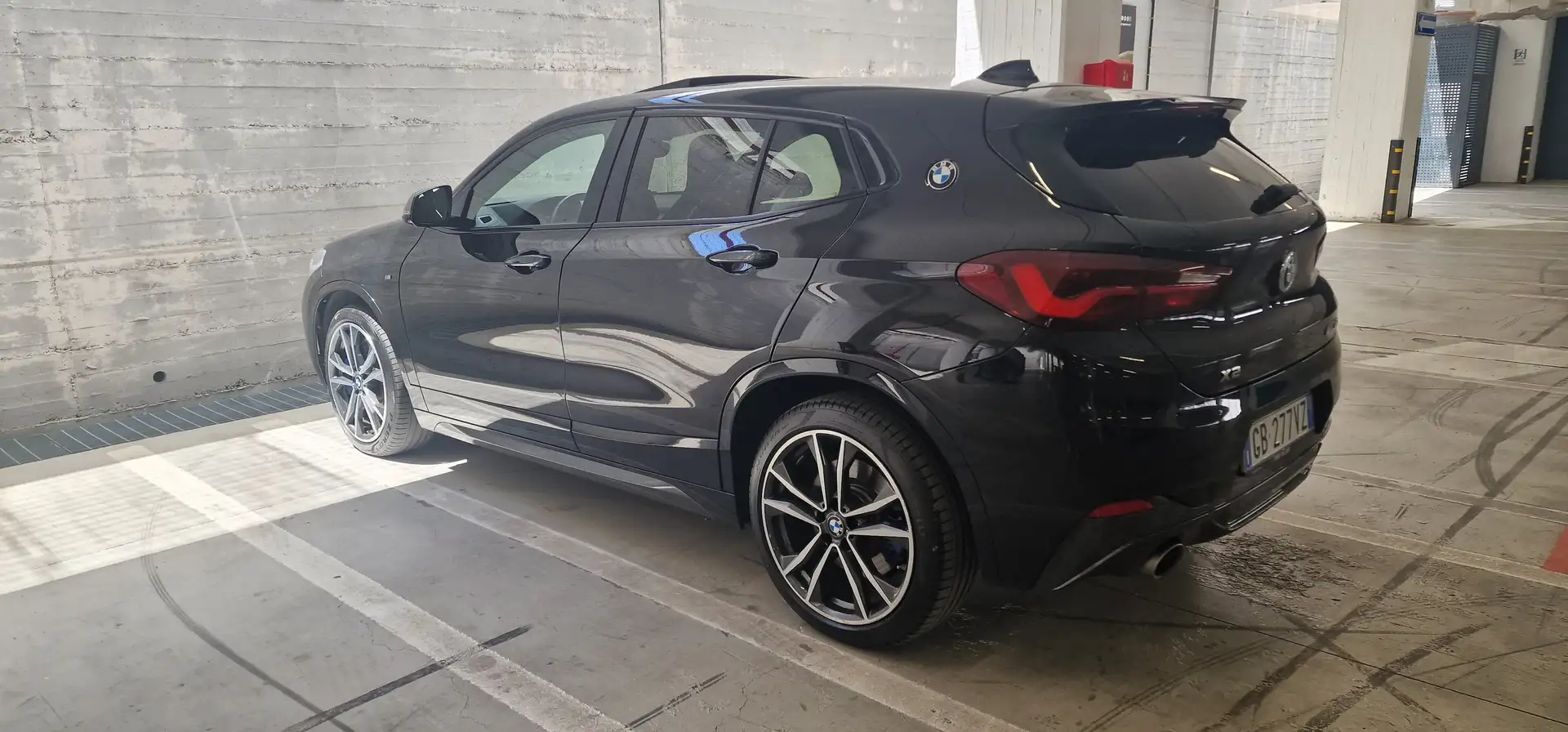 BMW X2 M X2 F39 xdrive M35i auto Czarny - 2