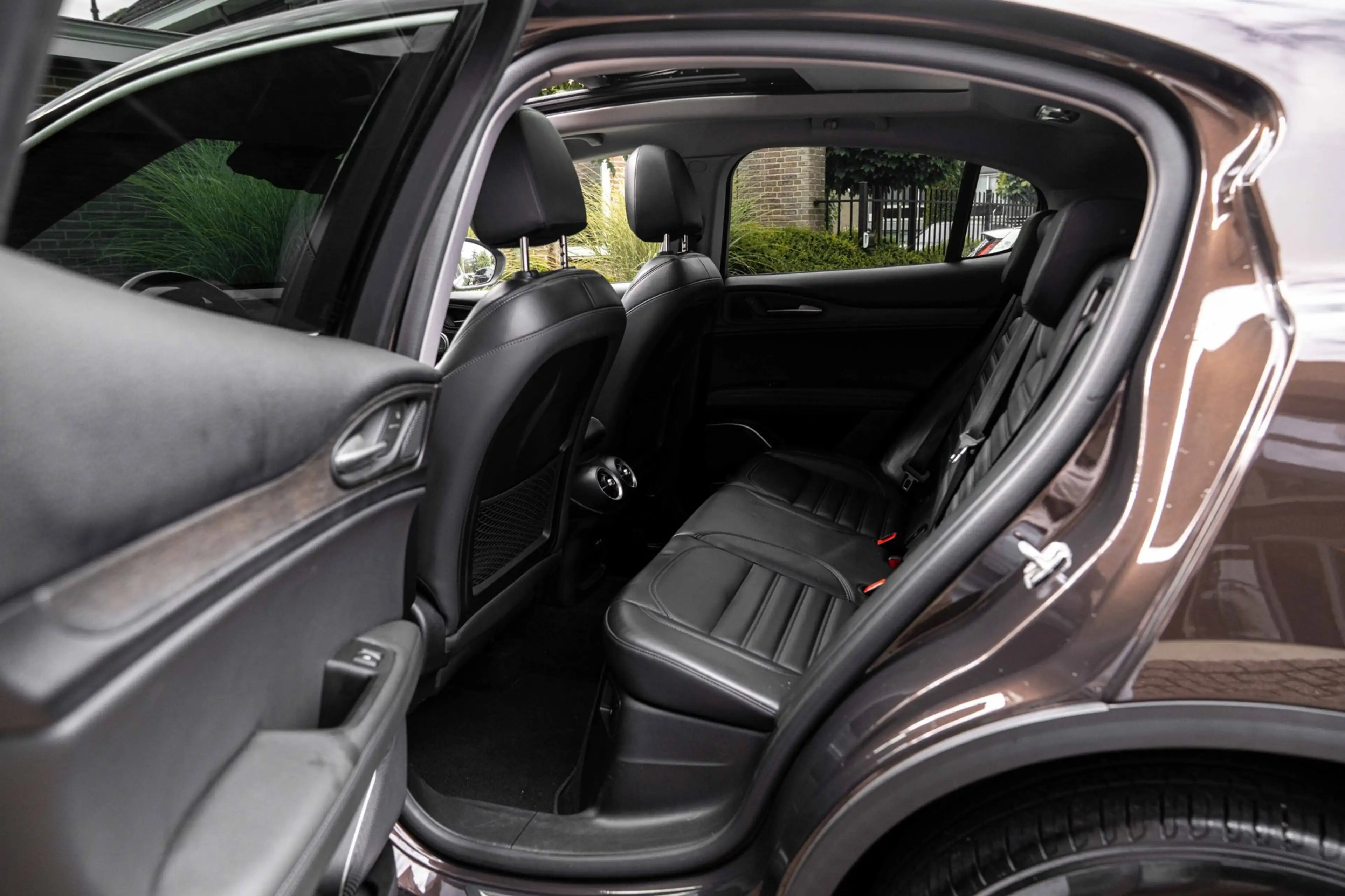 Alfa Romeo Stelvio 2.0 T AWD Super 280 PK Aut. ACC Schuifdak Harman K — photo 13