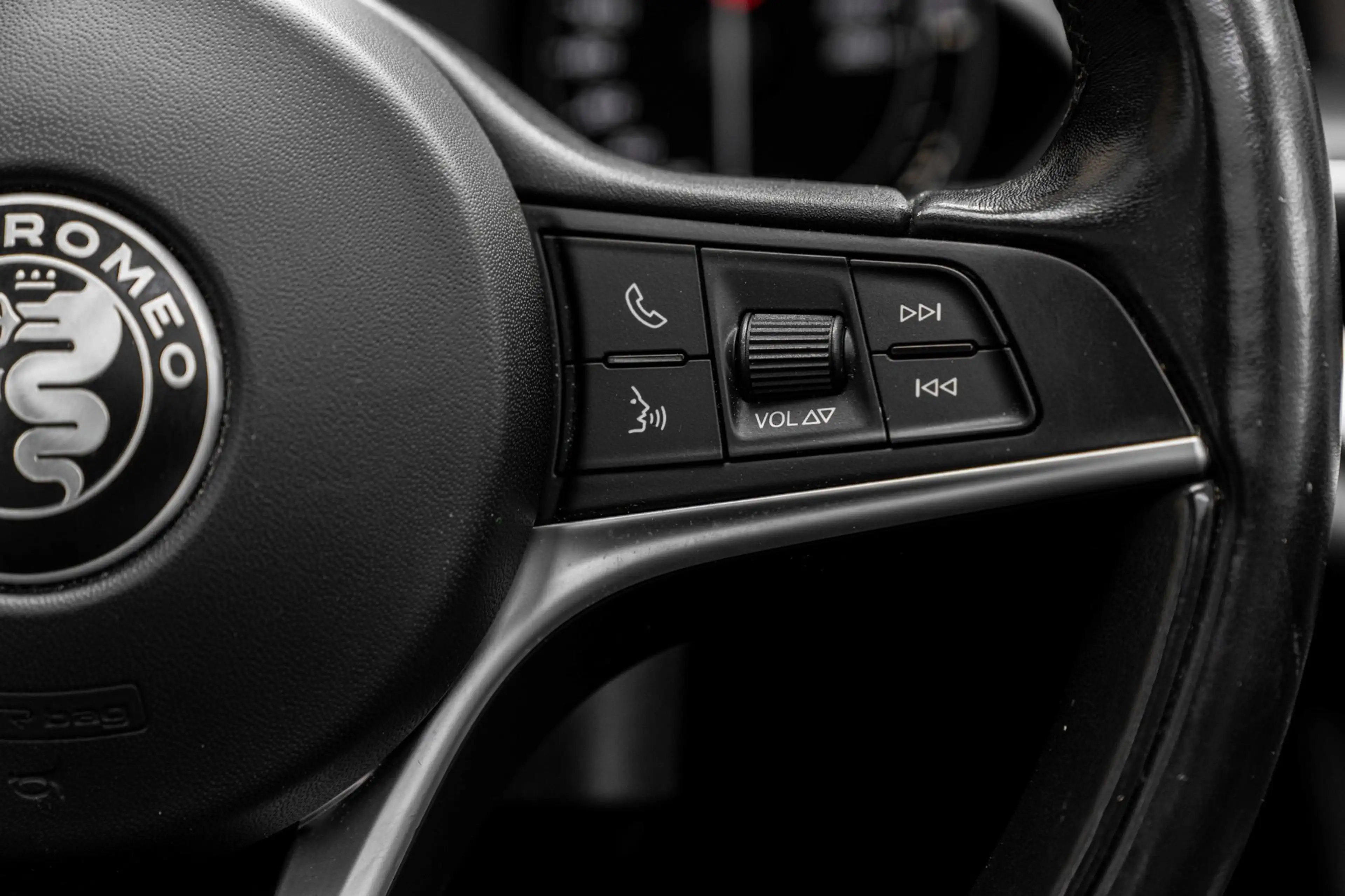 Alfa Romeo Stelvio 2.0 T AWD Super 280 PK Aut. ACC Schuifdak Harman K — photo 33