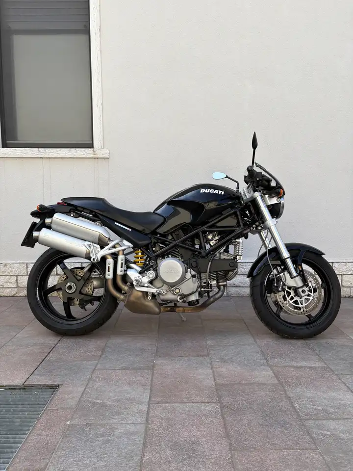 Ducati Monster S2R