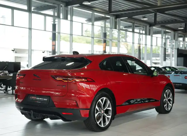 Jaguar I-Pace view 6