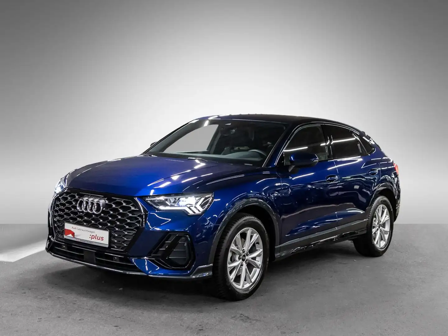 Audi Q3 S-line 35 TFSI S-Tronic Blau - 2