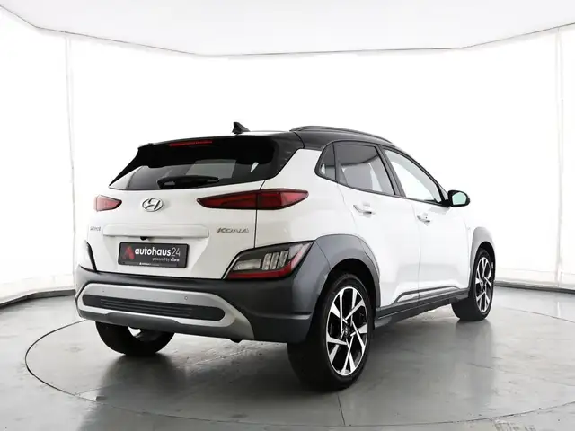 Hyundai Kona view 5