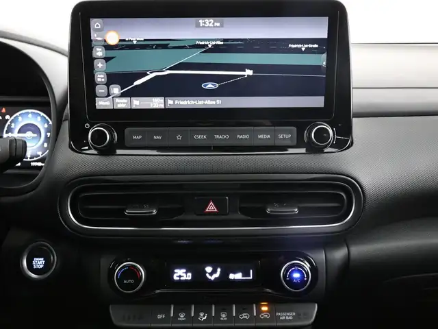 Hyundai Kona view 12