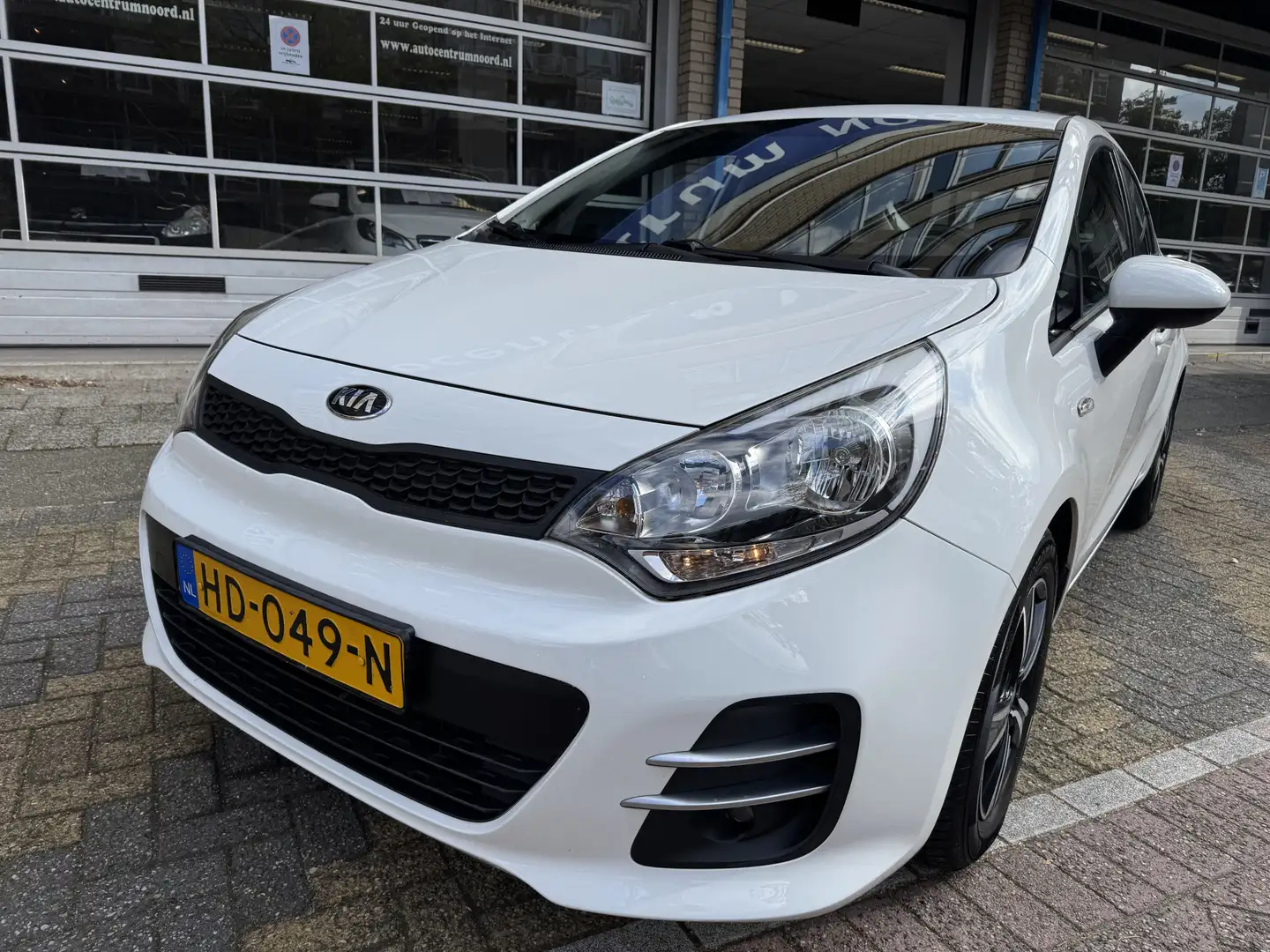 Kia Rio 1.2 CVVT ComfortLine 61683KM! NAP | 1e Eigenaar | Blanc - 2