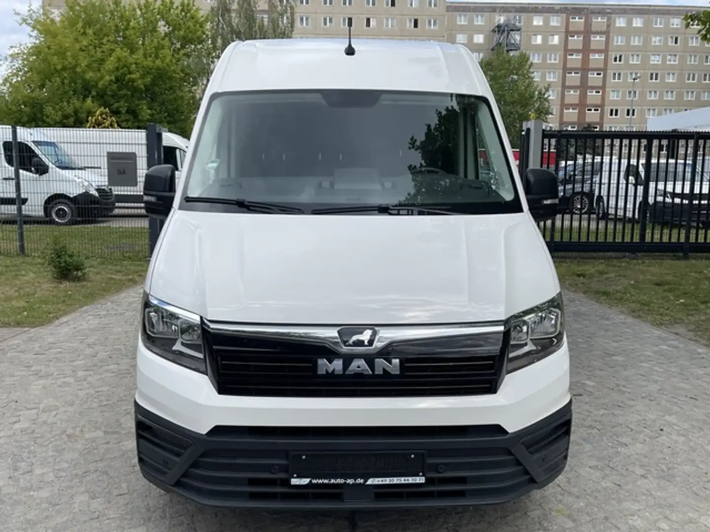 MAN TGE 3.140 MAXI 1.HAND*Klima*RFK*AHK Blanco - 2