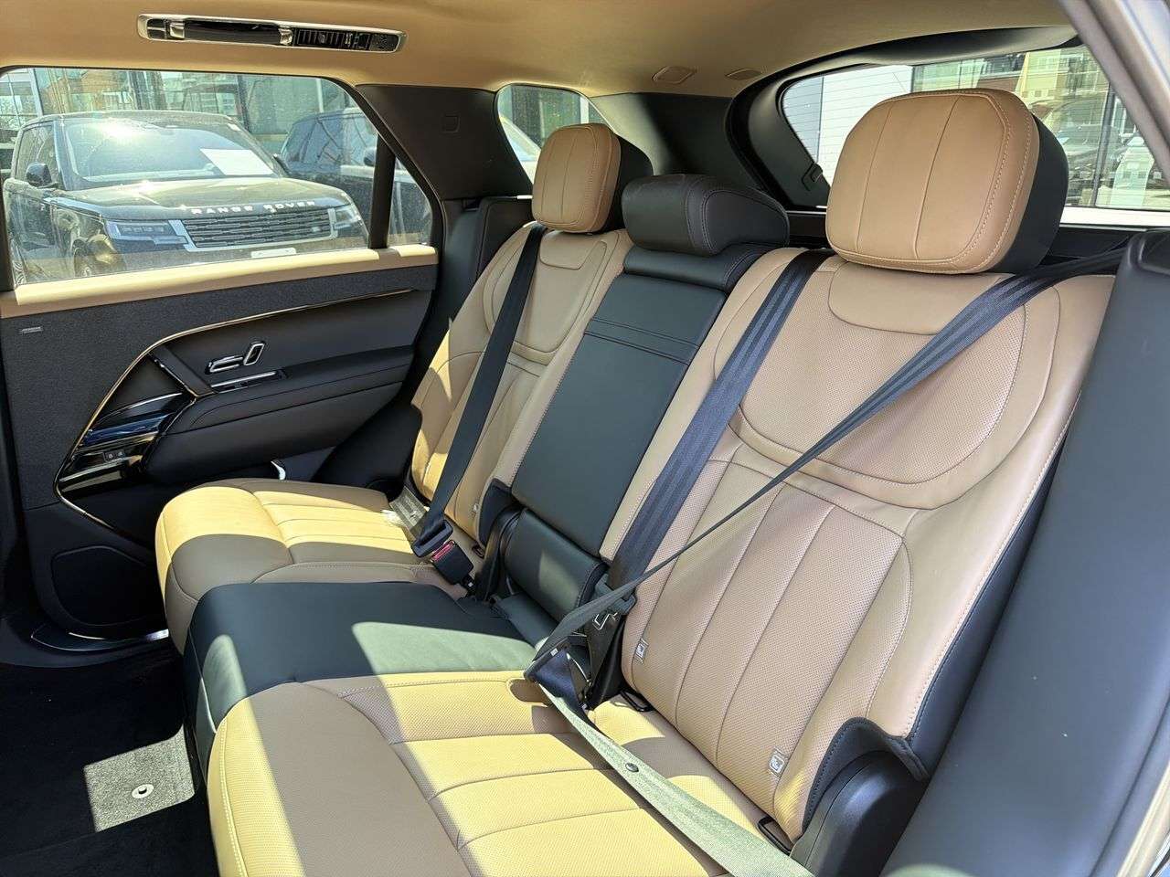 2026 Land Rover Range Rover Sport P400 Dynamic HSE thumb 20