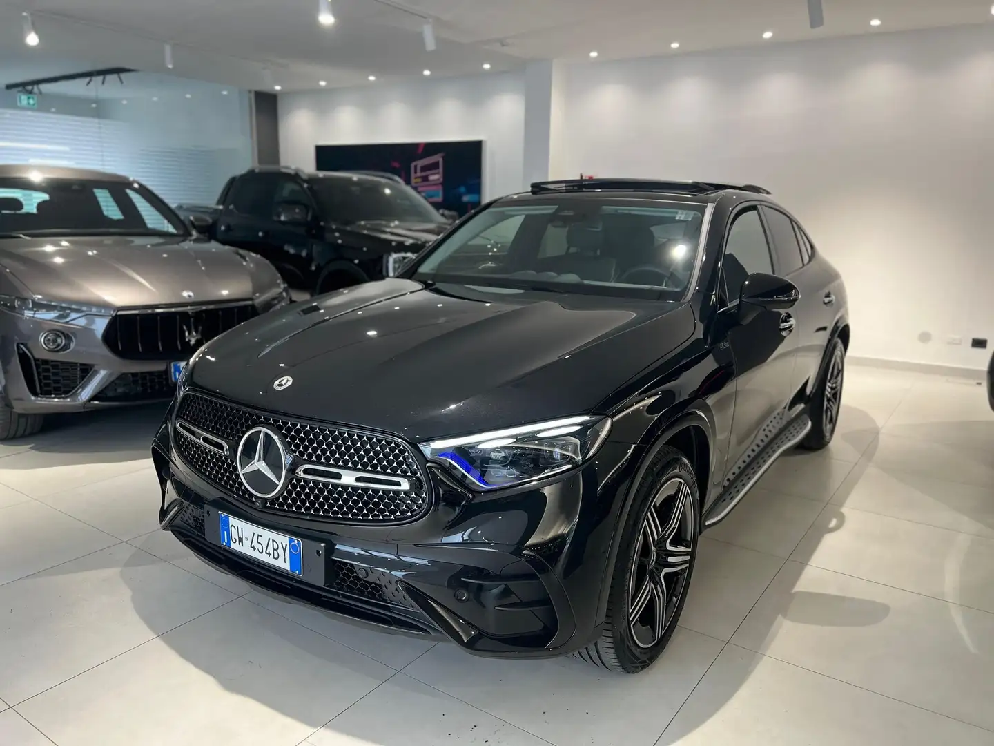 Mercedes-Benz GLC 300 GLC Coupe 300 de phev AMG Line Premium Plus 4matic Nero - 2