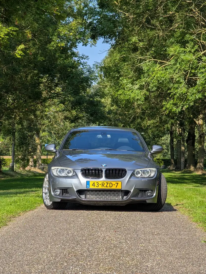 BMW 335 335i Grijs - 2