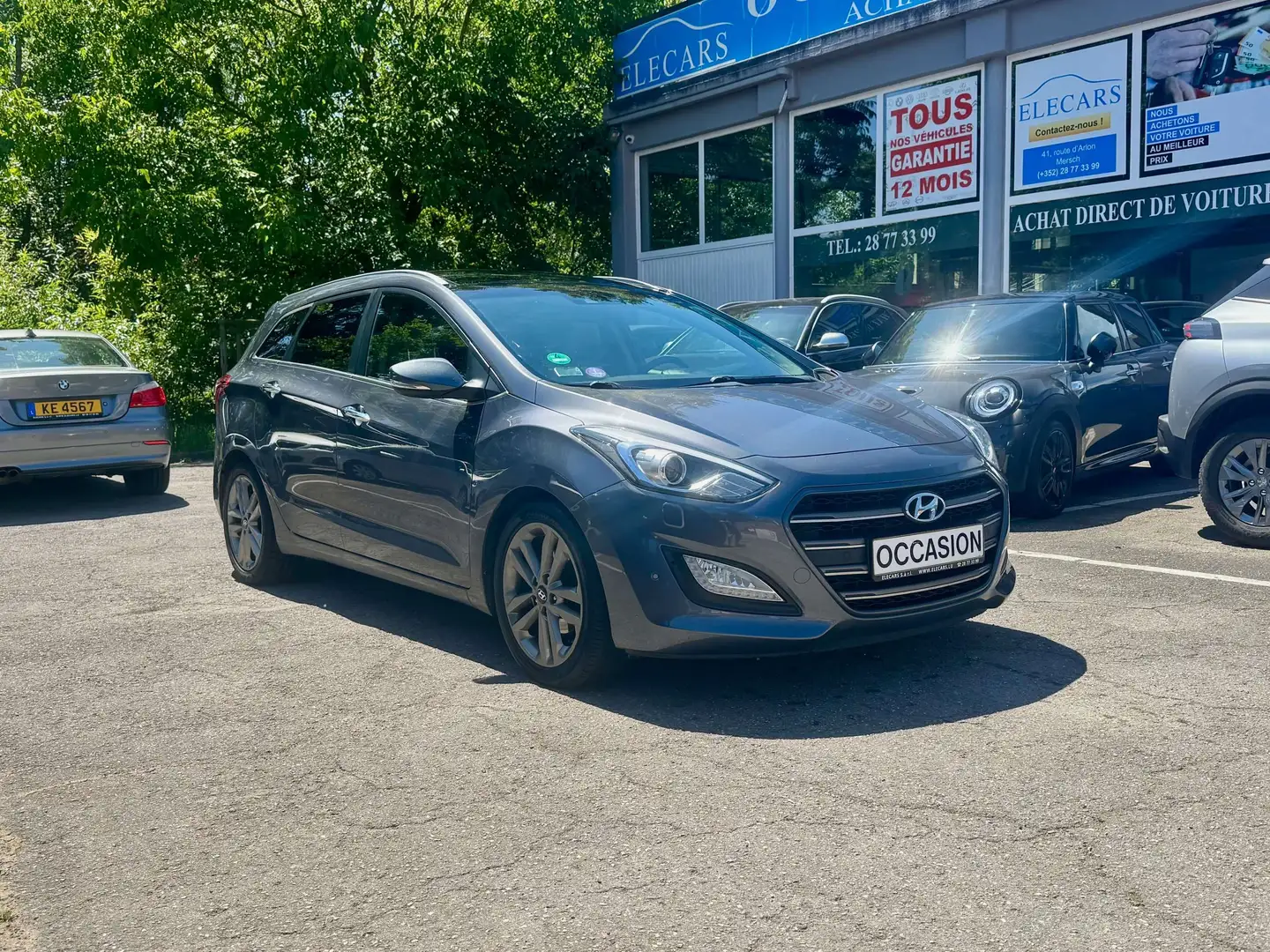 Hyundai i30 cw 1.6 GDI Aut. PANO/CAM/NAVI Gris - 1