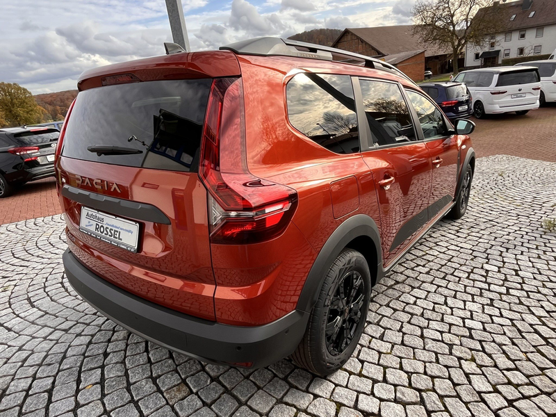 Dacia Jogger HEV 140 Hybrid Extreme Alu 16" PDC+RFK LED — photo 3