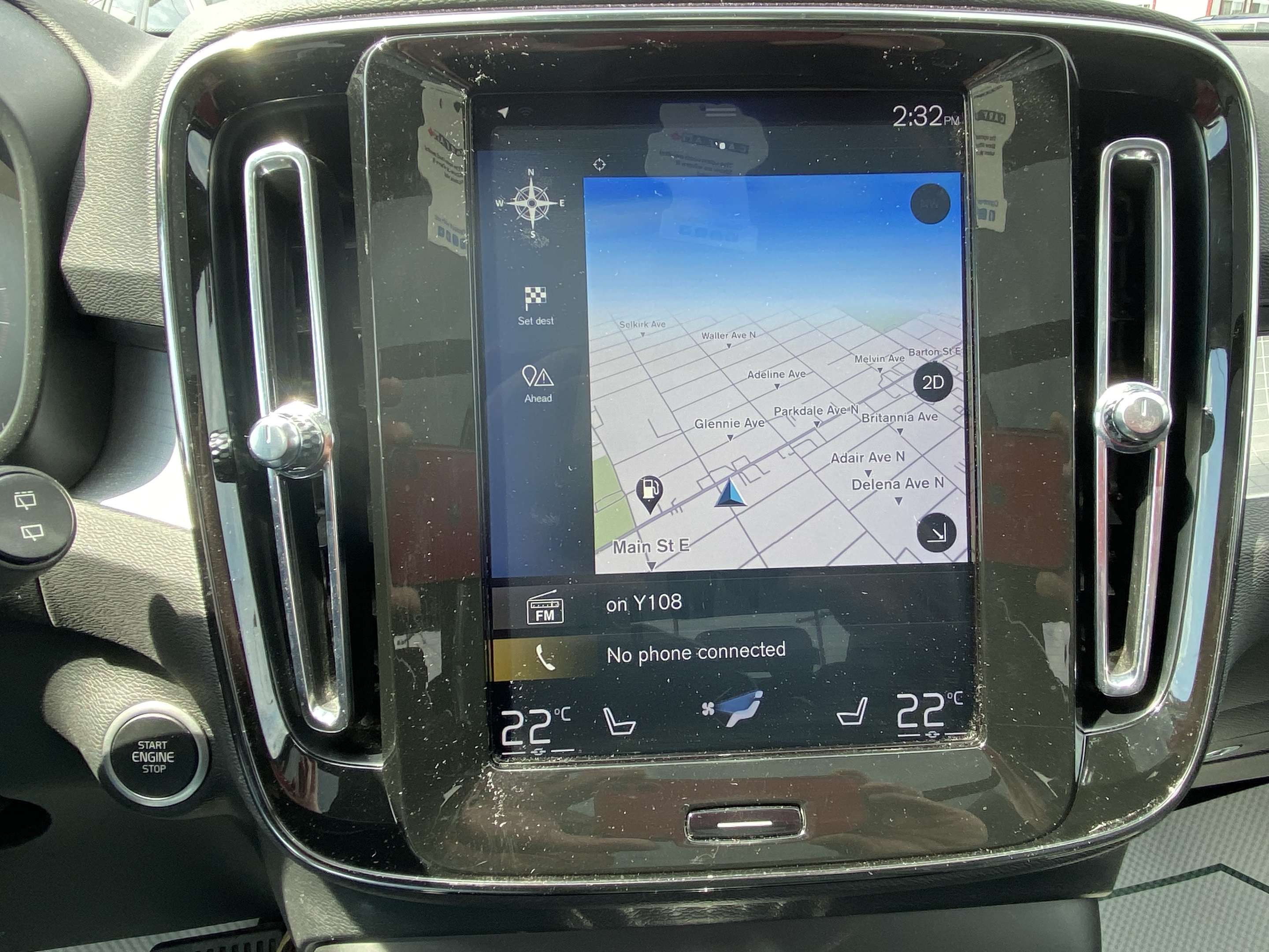 2020 Volvo XC40 T5 AWD Momentum thumb 11