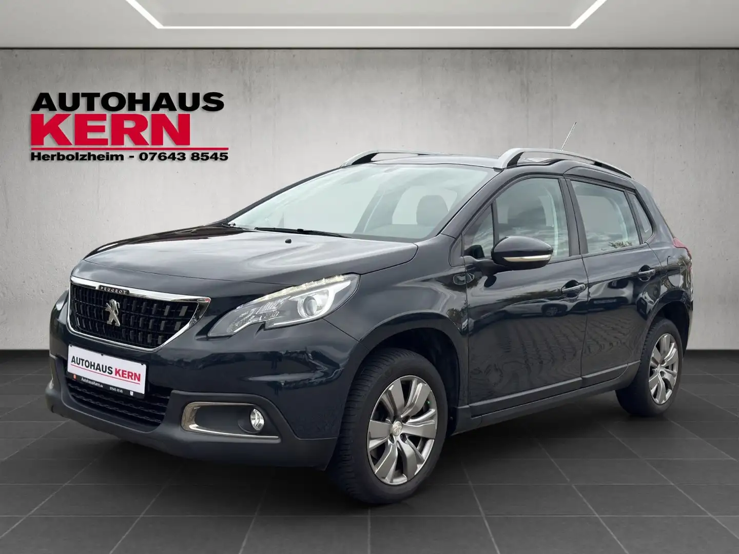 Peugeot 2008 1.2l 110 Active "AHK, Klima" Gris - 1
