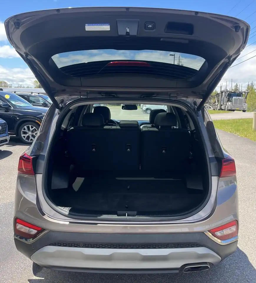 Hyundai SANTA FE снимка Hyundai SANTA FE