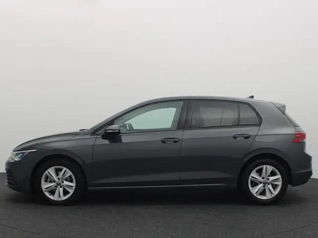 Volkswagen Golf view 2