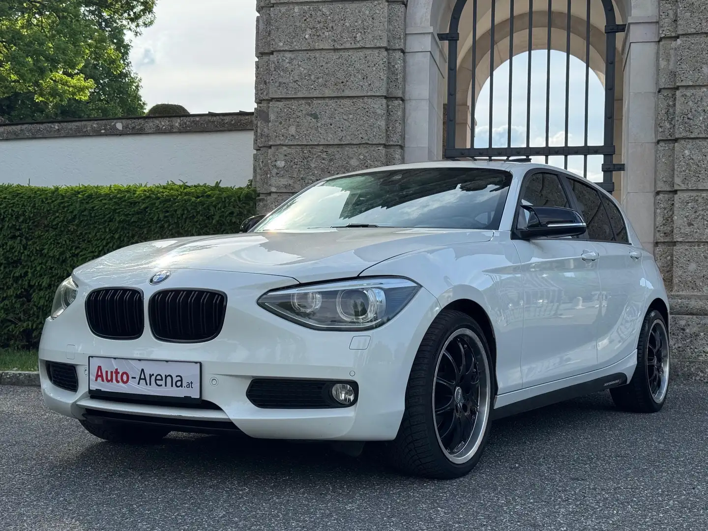 BMW 118 118d Aut. Sport Line - 1