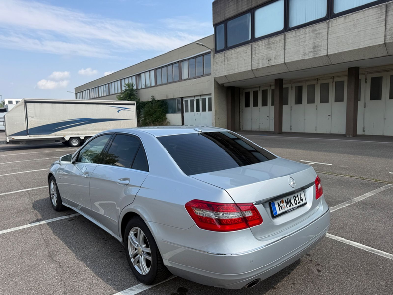 Mercedes-Benz E 200 Limousine Avantgarde / 140.000 km — photo 7