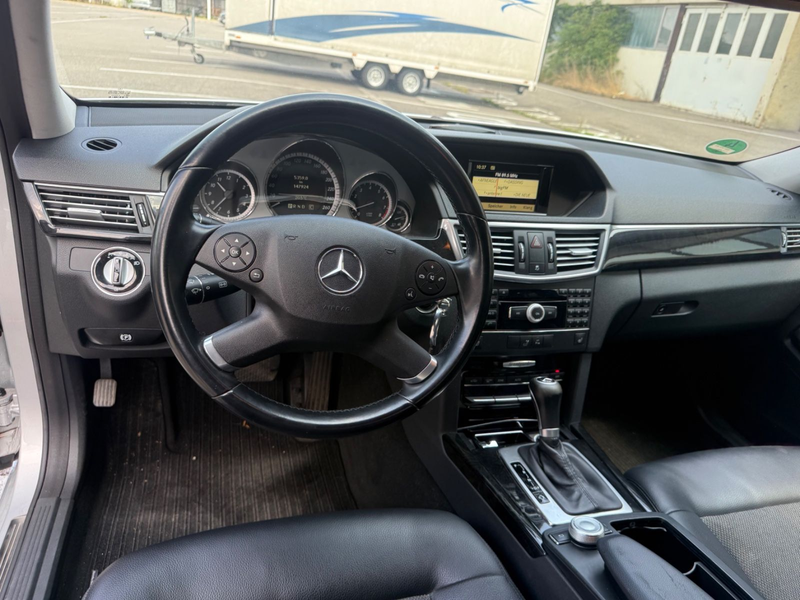 Mercedes-Benz E 200 Limousine Avantgarde / 140.000 km — photo 12