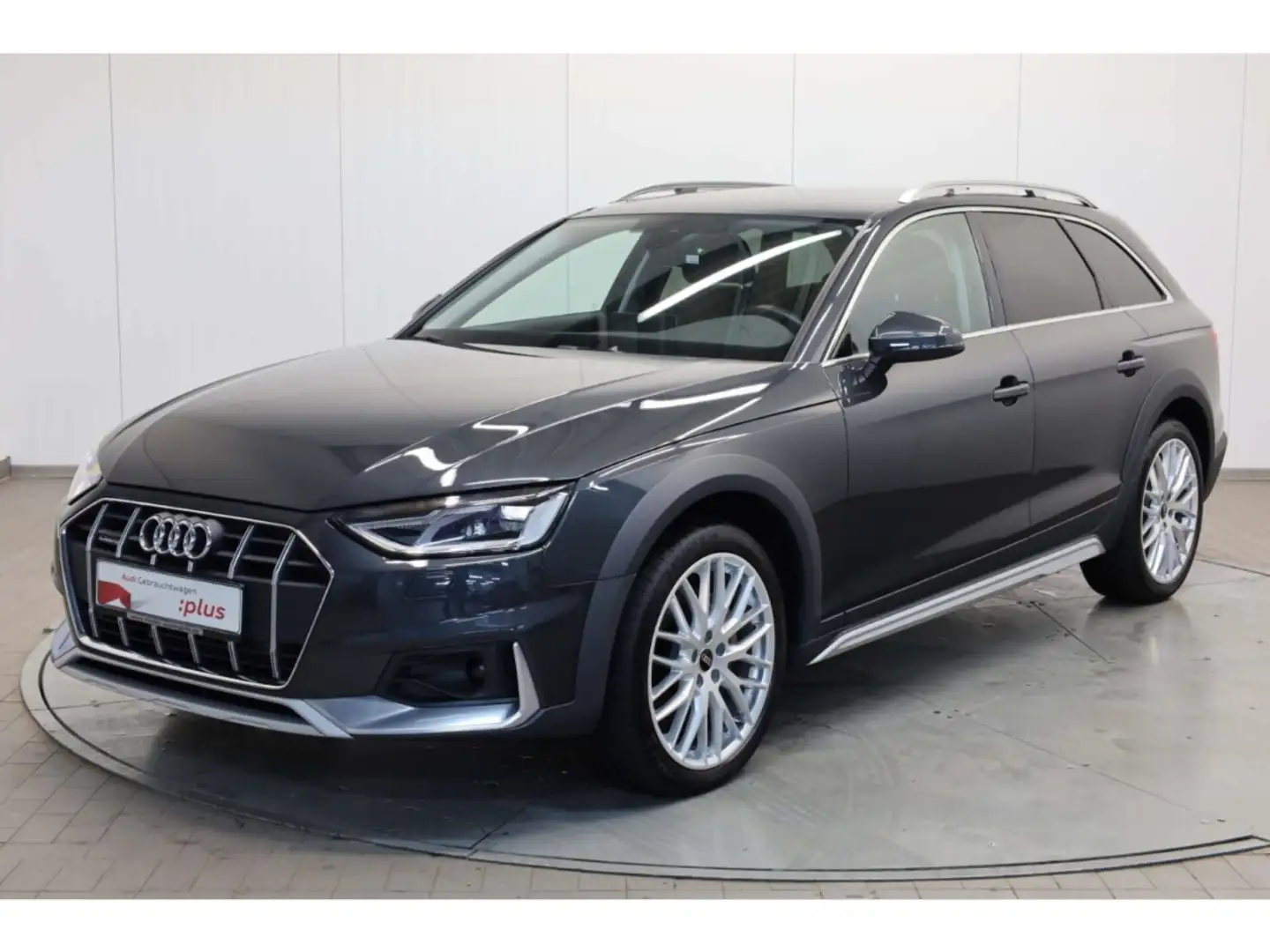Audi A4 allroad 40 TDI quattro AHK/19''/RFK/Leder/Virt Grau - 2