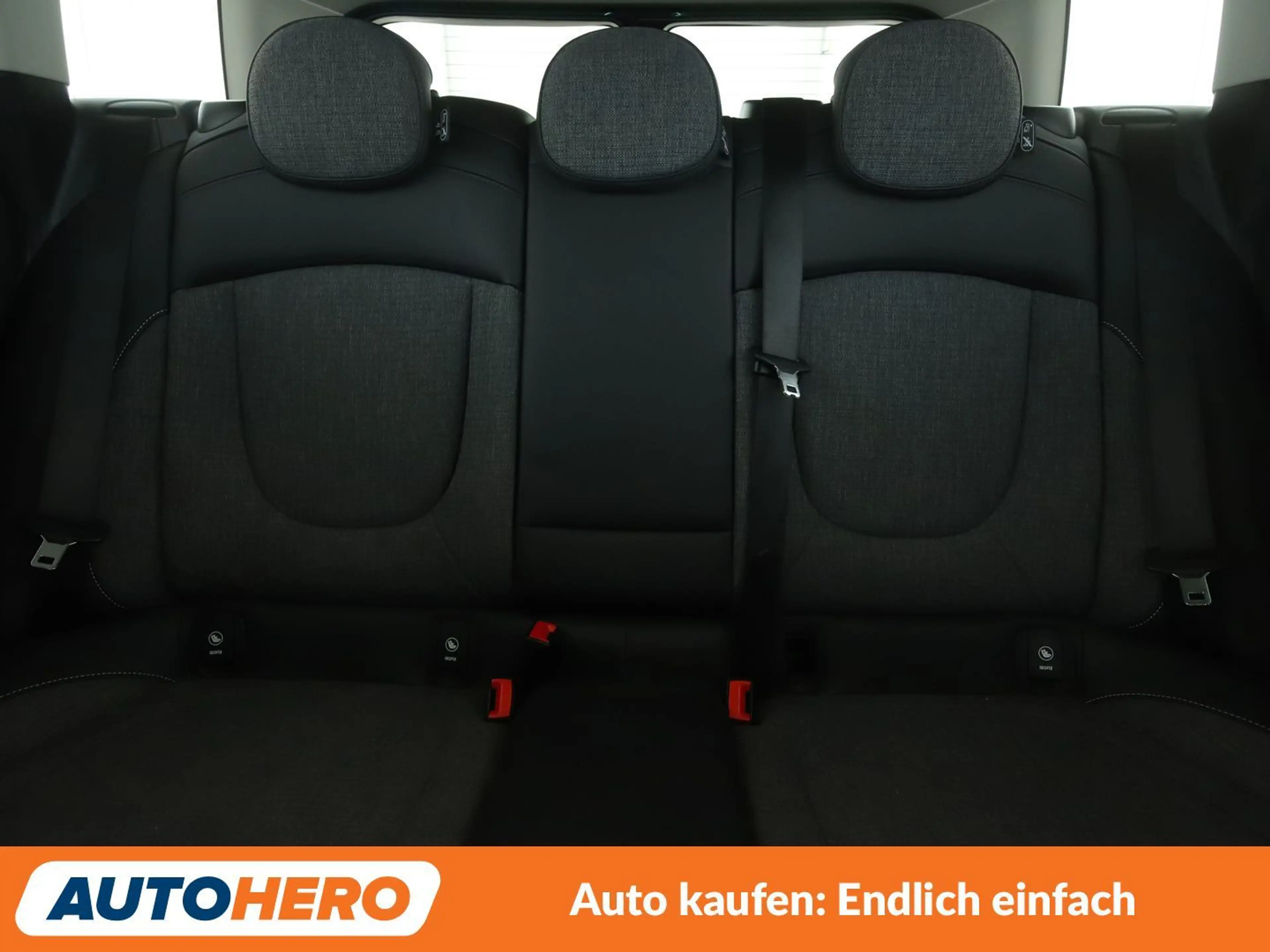 MINI Cooper D Clubman Cooper D Classic Trim*NAVI*TEMPO*CAM*PDC* — photo 15