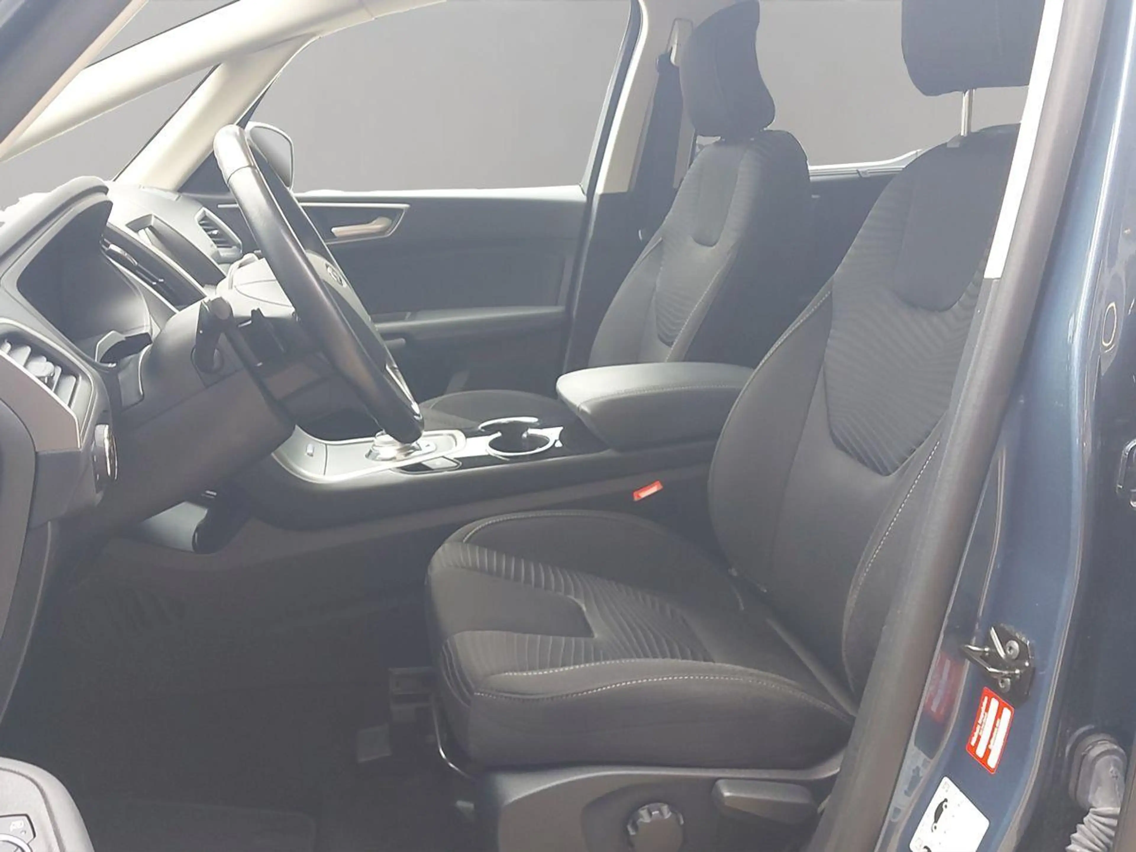 Ford S-Max 2.0 EcoBlue Automatik Trend Navi* RFK* AHK* 8-fach — photo 13