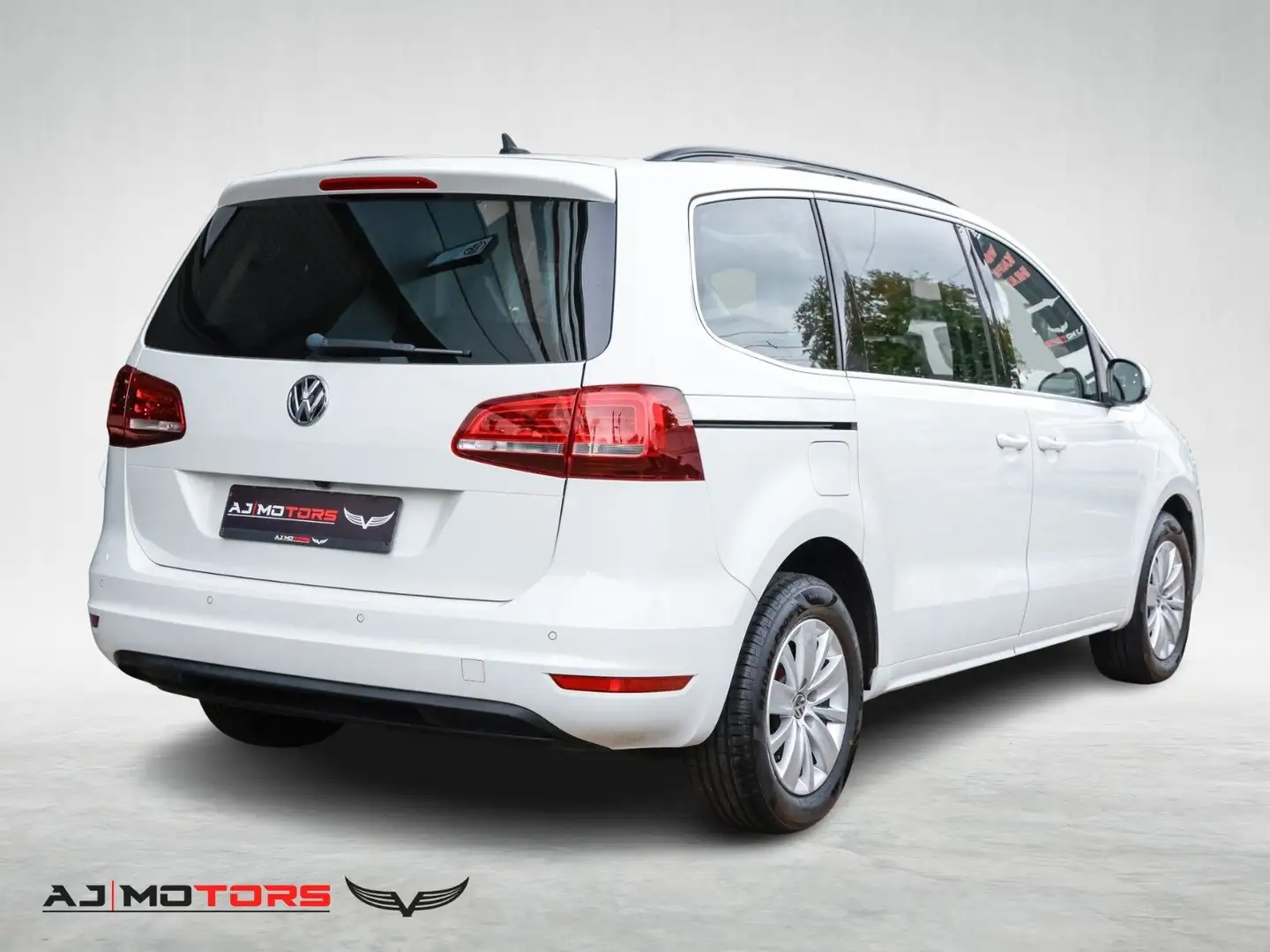 Volkswagen Sharan Comfortline *PANO-KAMERA-ACC-NAVI-BiXENON Weiß - 2