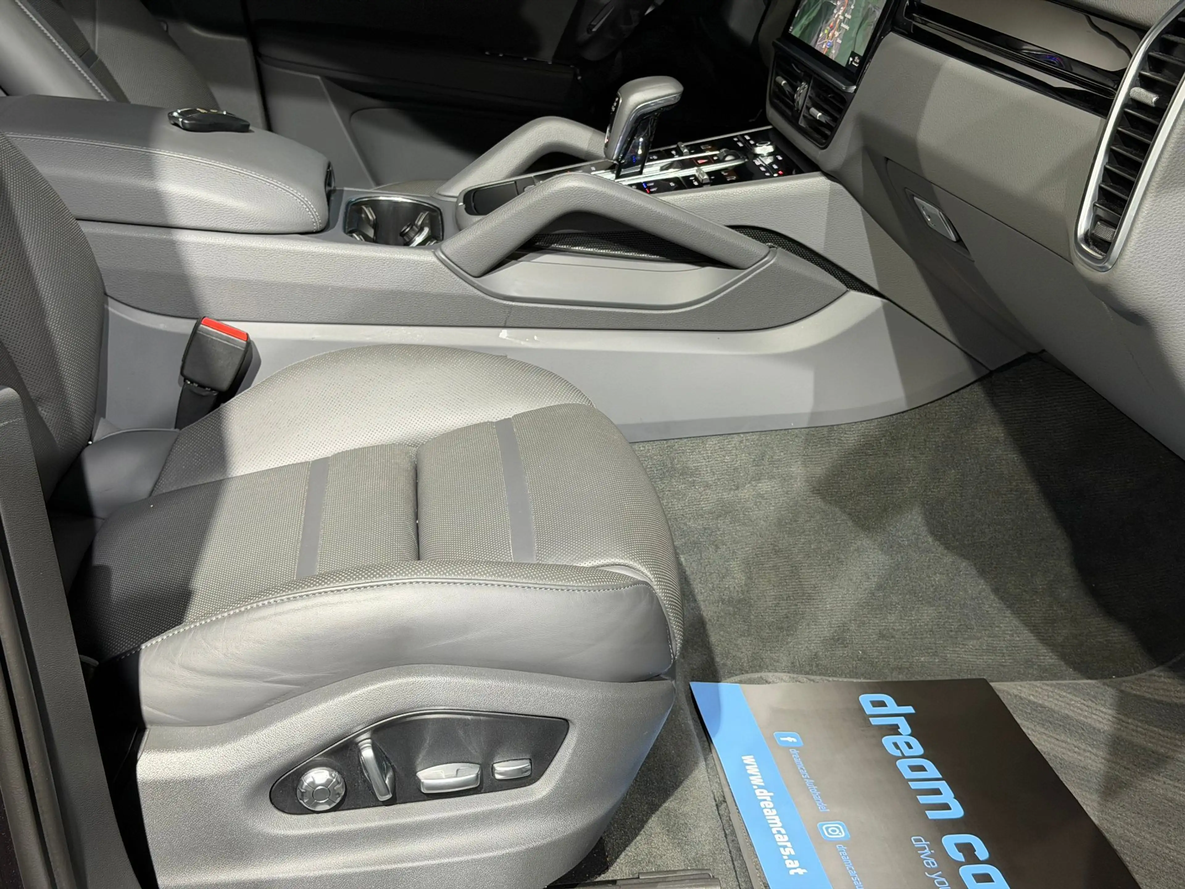Porsche Cayenne S / LUFT / AHK / SOFT CLOSE / — photo 29