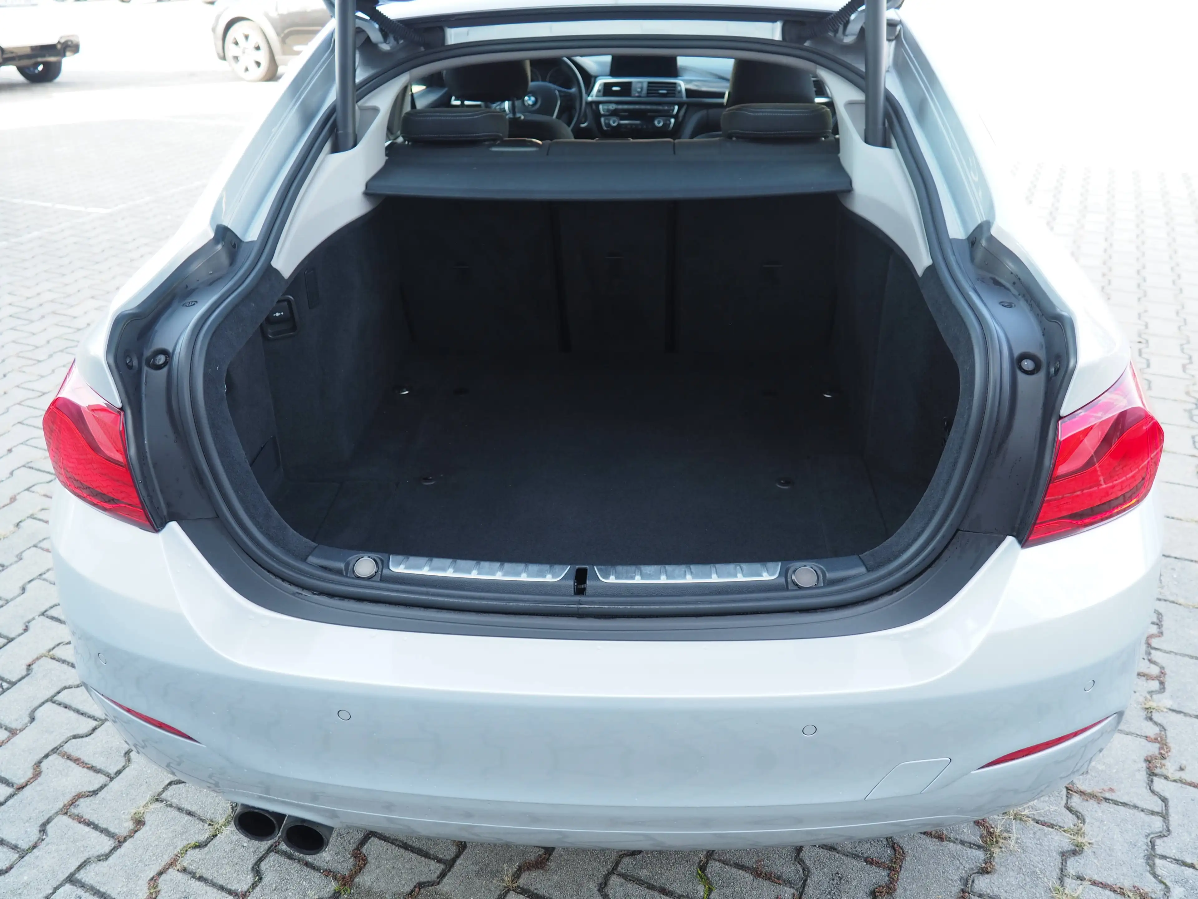 BMW 420 i Gran Coupe Aut. Advantage*NaviProf*LED*Sportsitz*PDC* — photo 12