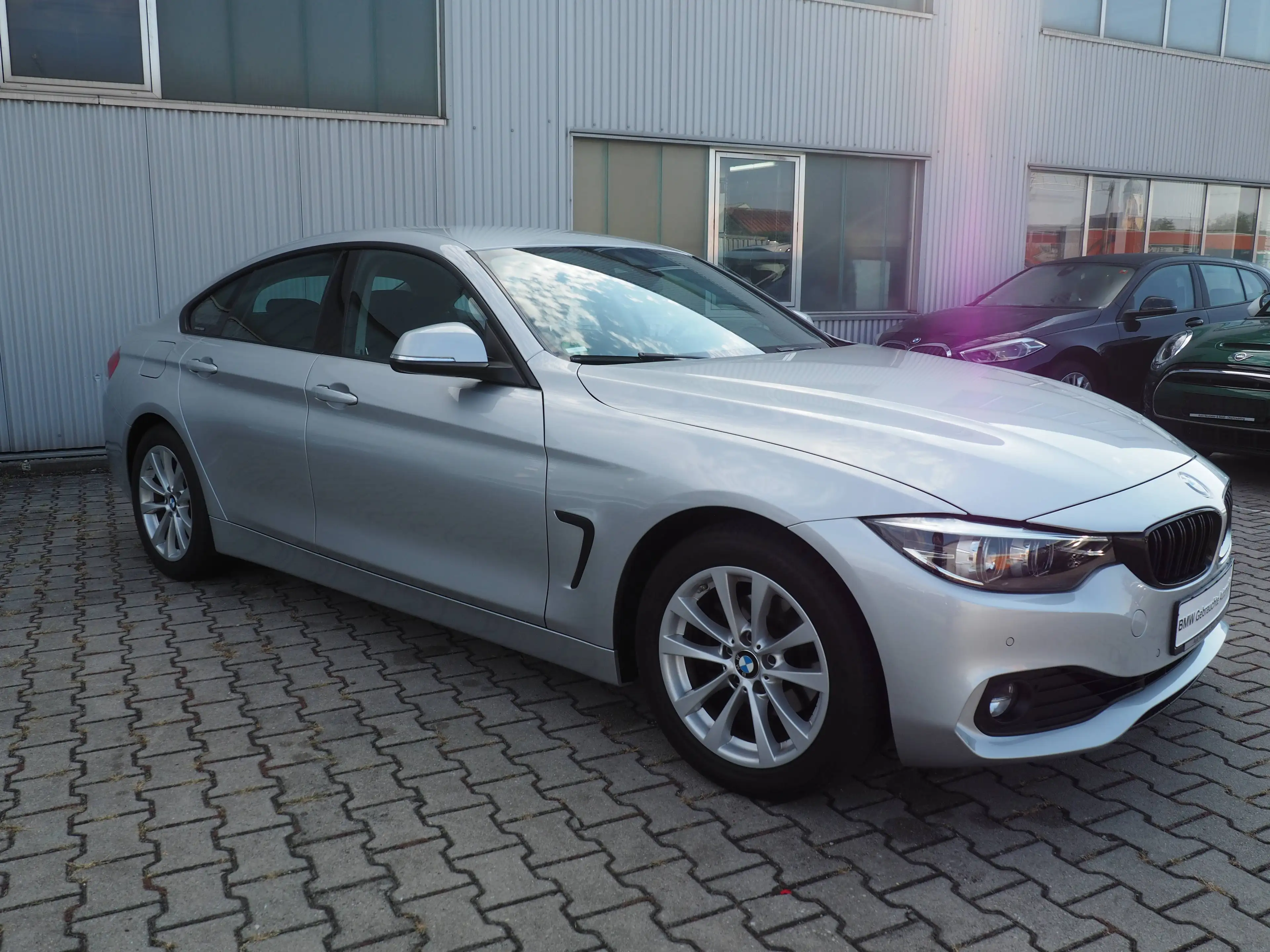 BMW 420 i Gran Coupe Aut. Advantage*NaviProf*LED*Sportsitz*PDC* — photo 9