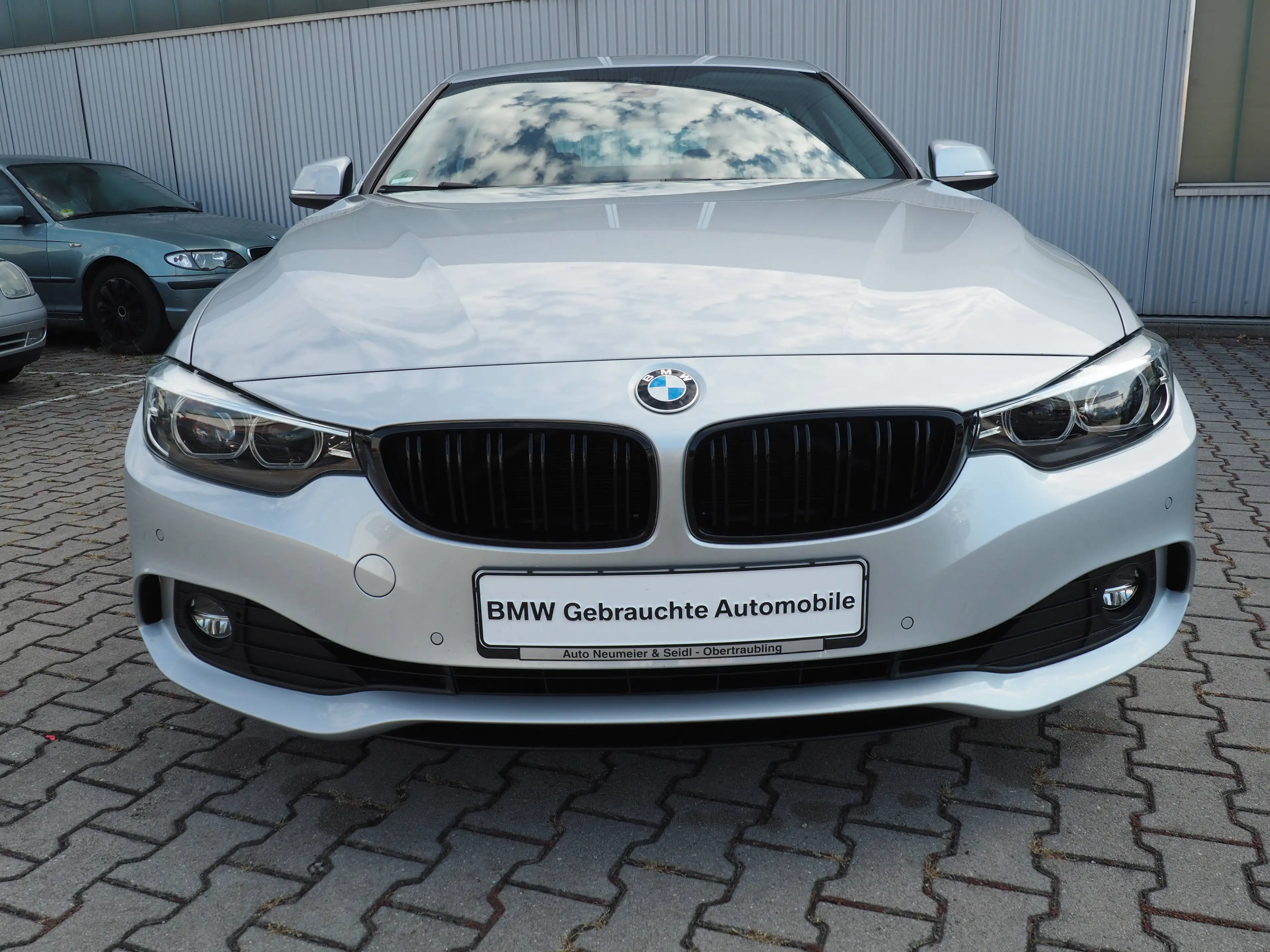BMW 420 i Gran Coupe Aut. Advantage*NaviProf*LED*Sportsitz*PDC* — photo 2