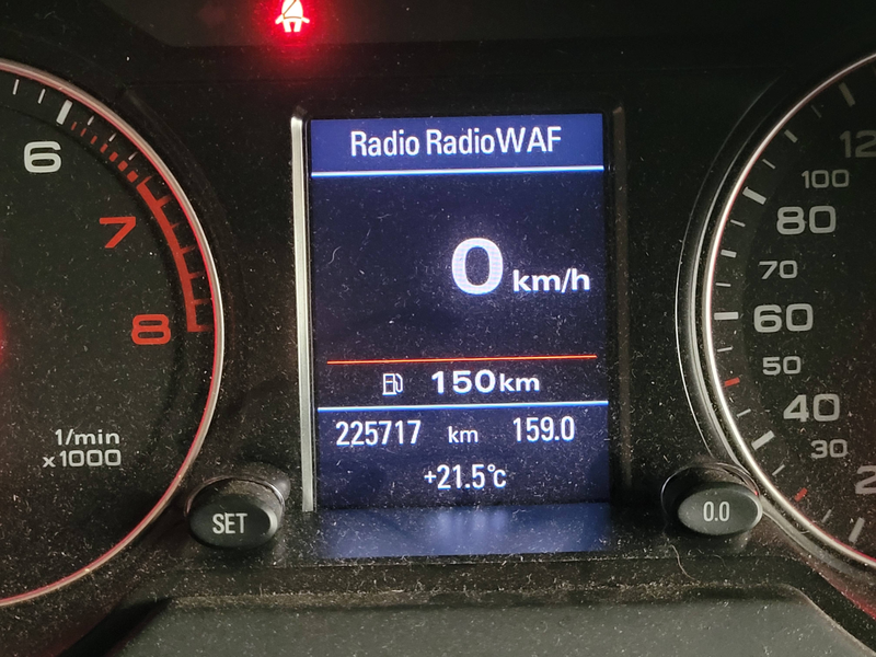 Audi Q5 S-Line 2.0 TFSI 155 kW quattro Black Edition — photo 15