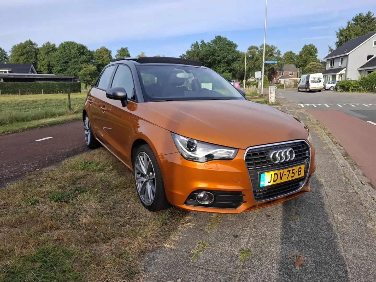 Audi A1 Sportback 1.4 TFSI Amb. PL. B. Orange - 2