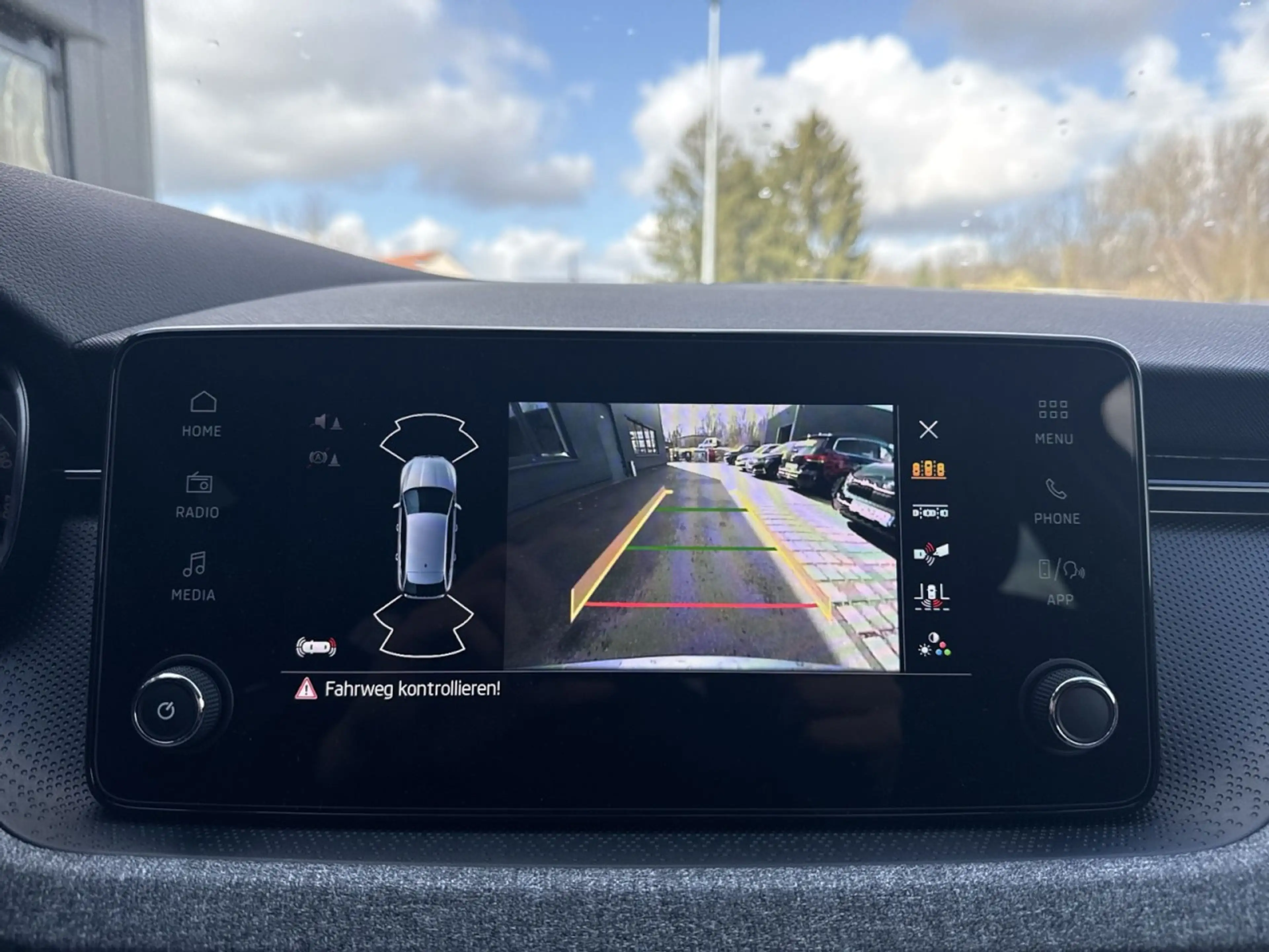 Skoda Scala BALANCE 1.0 TSI DSG SHZ+PDC+SCC+MATRIX+ALU Klima — photo 14