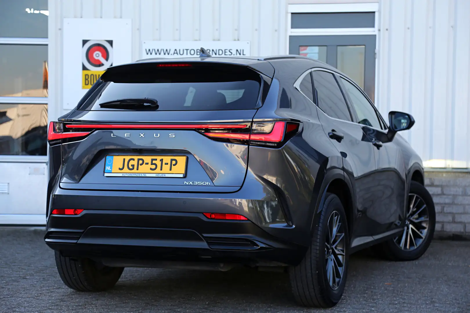 Lexus NX 350h 350h*Fabrieksg.t/m06-2032!*1ste Eig.*Perfect Lexus Grau - 2