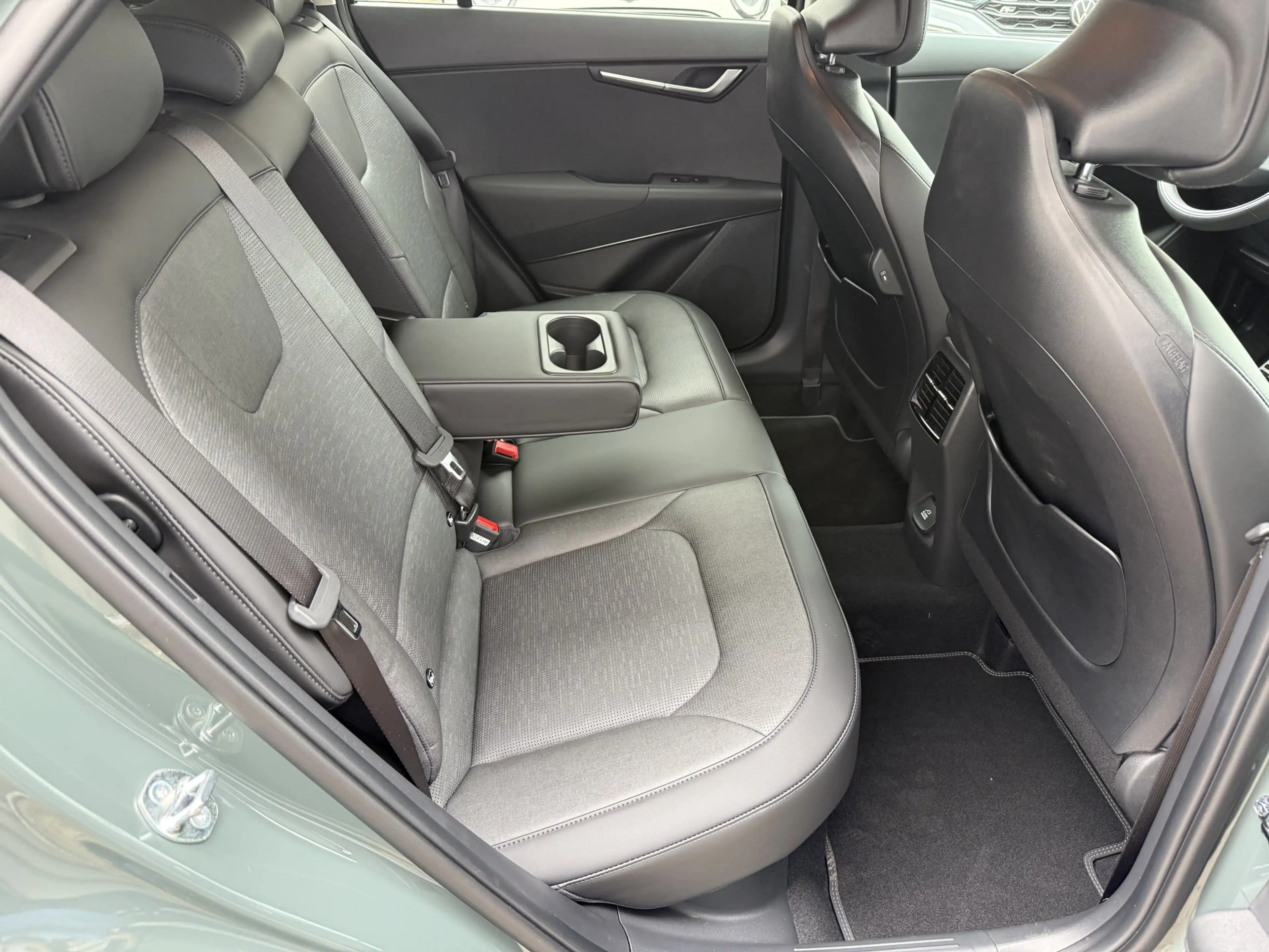 Kia Niro 1.6 GDi Hybrid ExecutiveLine Navi Camera Memory St — photo 33