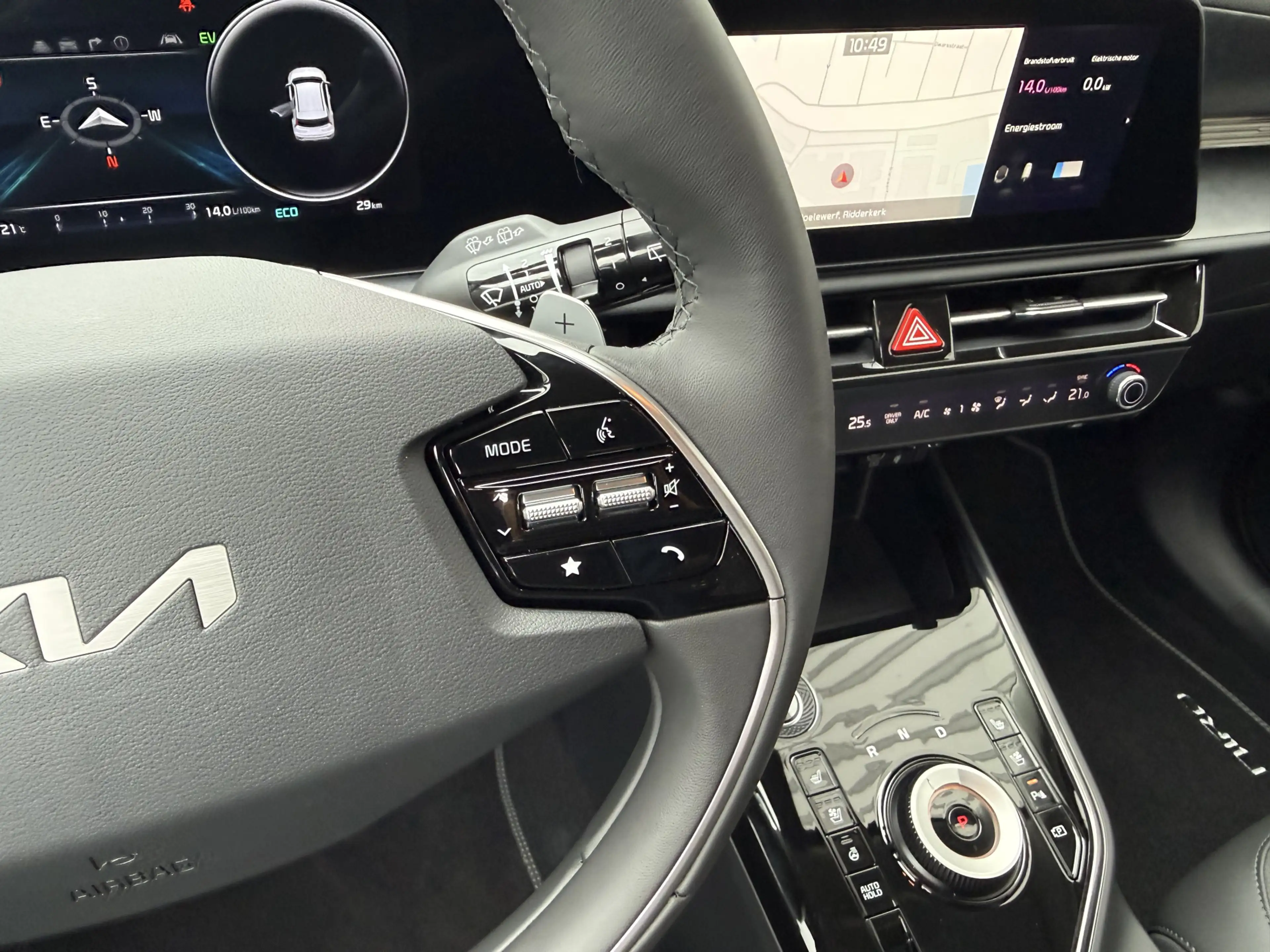 Kia Niro 1.6 GDi Hybrid ExecutiveLine Navi Camera Memory St — photo 25