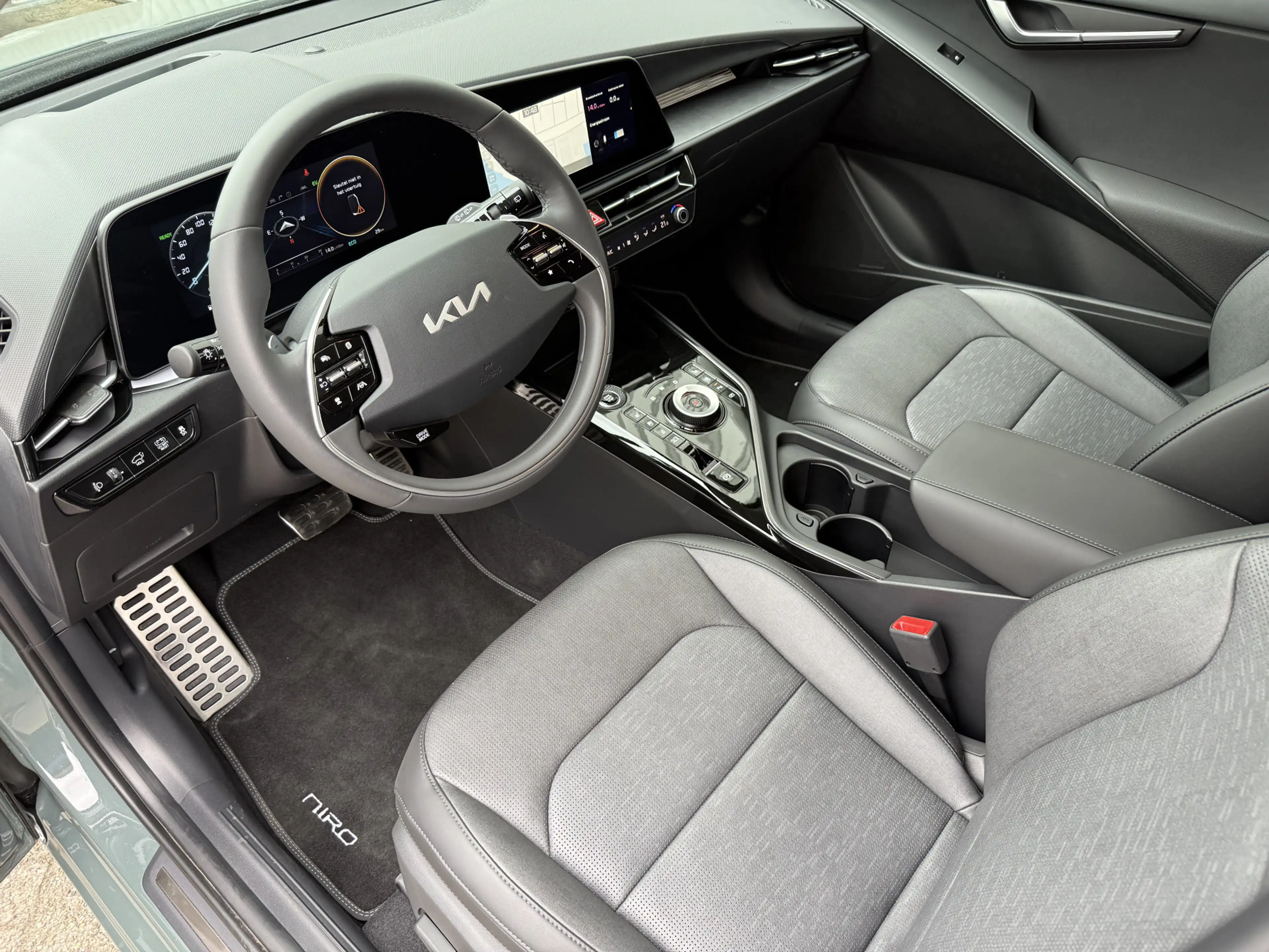 Kia Niro 1.6 GDi Hybrid ExecutiveLine Navi Camera Memory St — photo 26