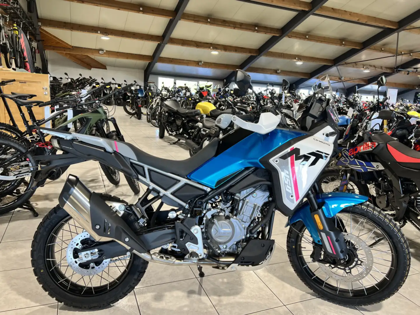 CFMOTO 450 MT Bleu - 1