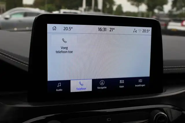 Ford Kuga view 25