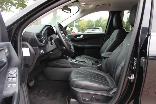 Ford Kuga view 11